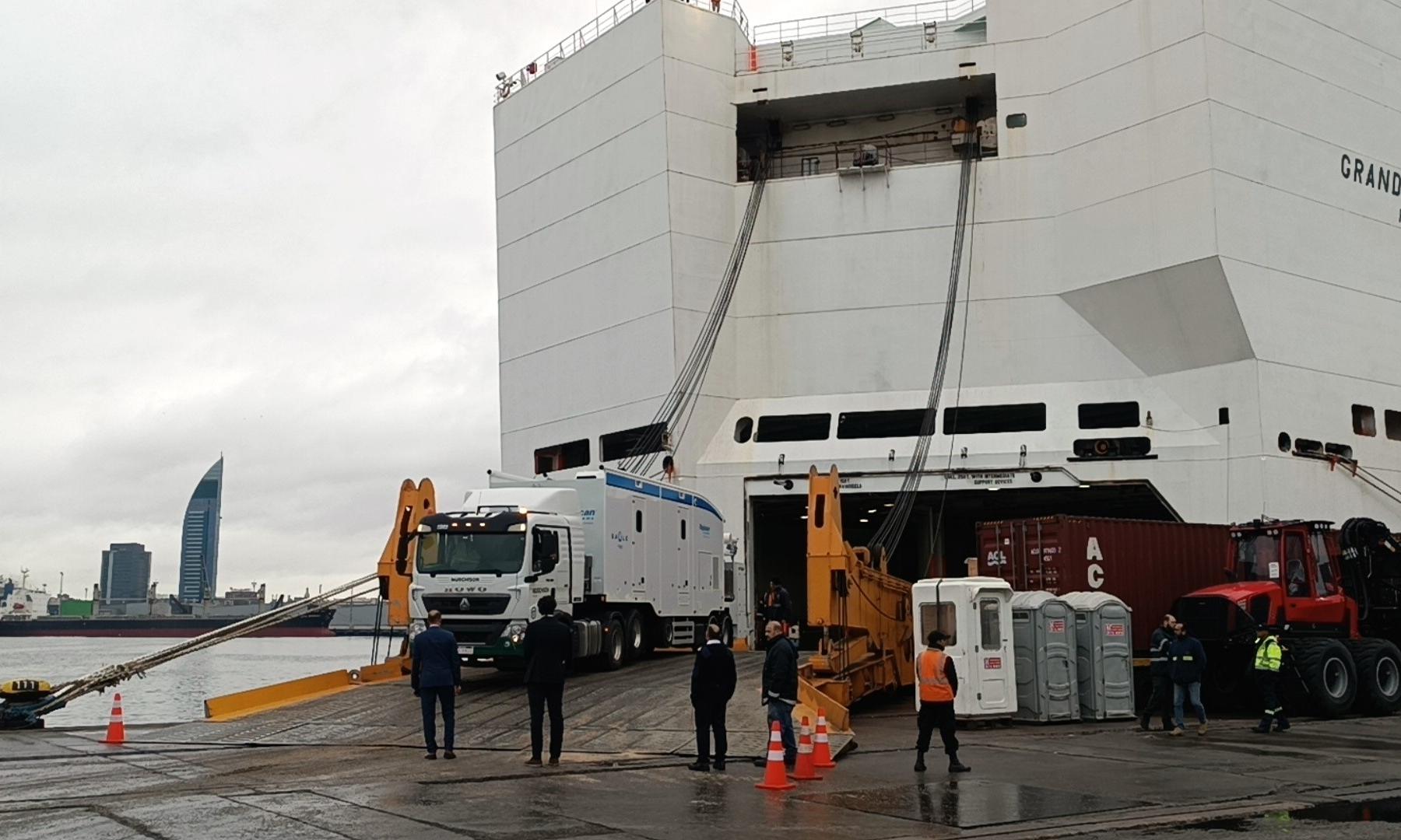 Llegada de nuevos escaners al puerto de Montevideo en Uruguay
