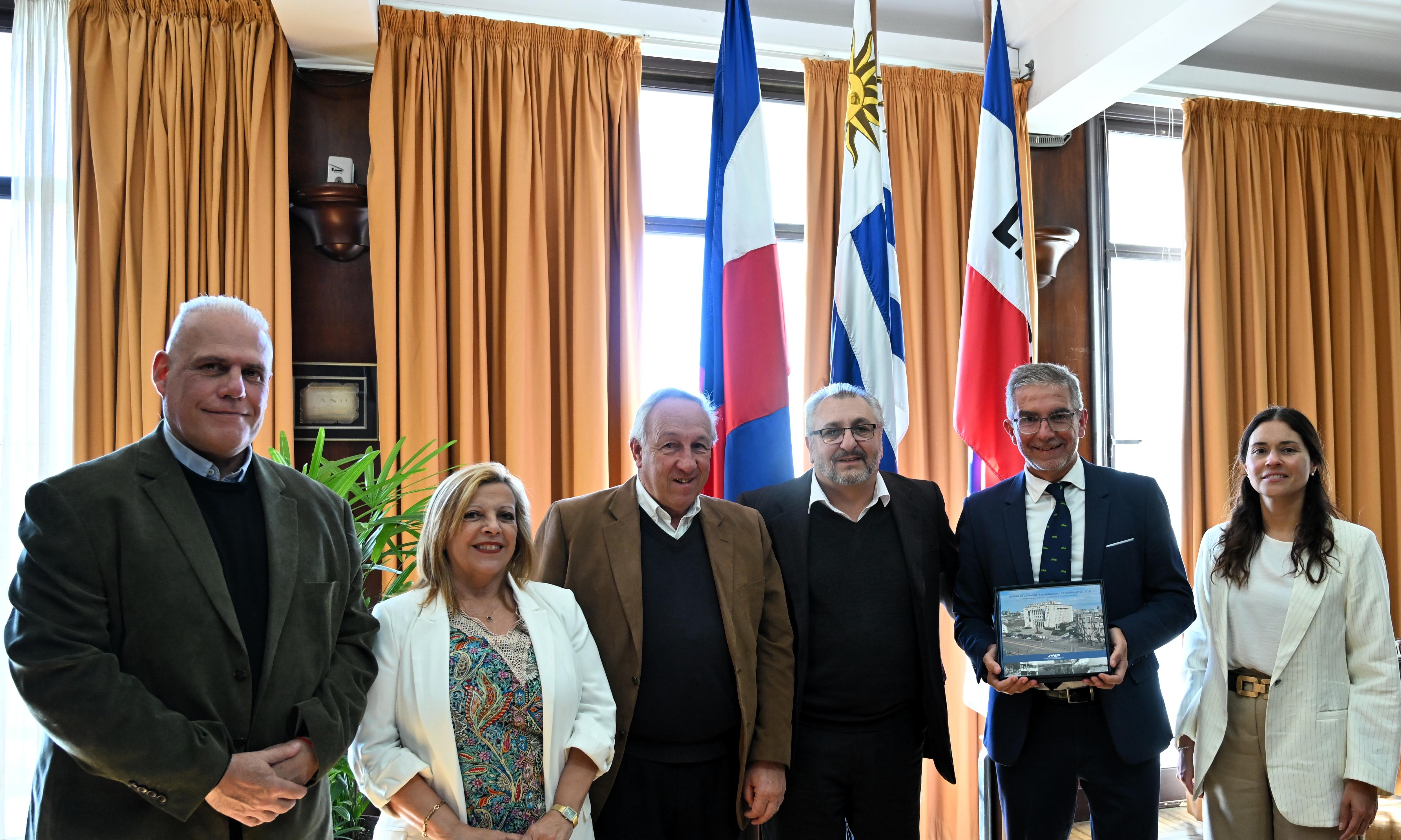 Visita del presidente de la Autoridad Portuaria de Santander a ANP
